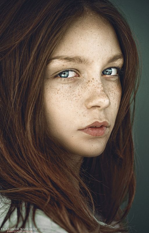 портрет, девушка, фотограф Крупный планphoto preview