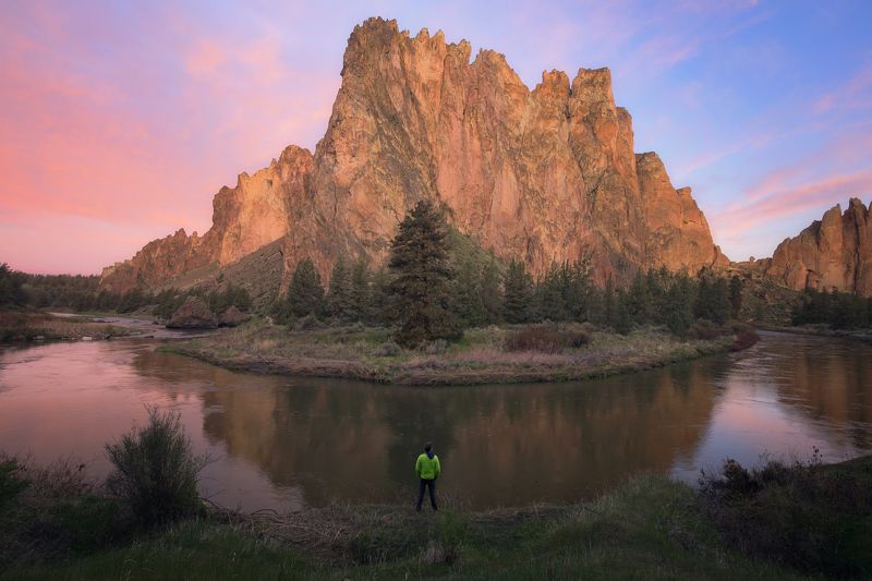 oregon Front and Centerphoto preview