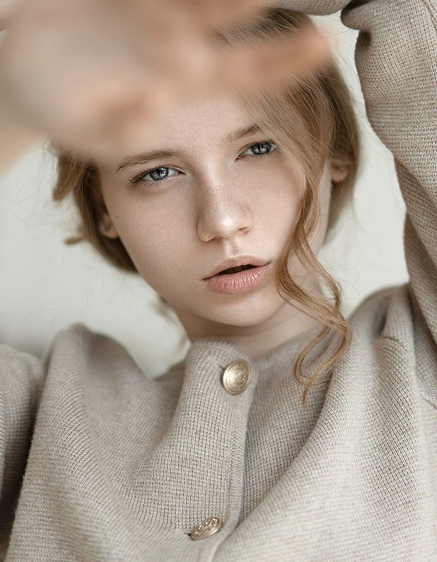 поррет, нежность, взгляд, лицо, глаза Катяphoto preview