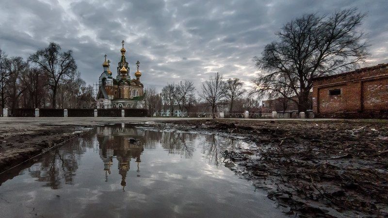 Скрип колеса, лужи и грязь дорог...photo preview