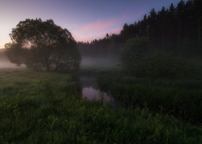 Старая луна...photo preview