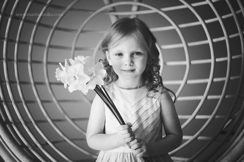 девочка, геометрия, симметрия, графика, фото, фотография, цветы, свет, арт, art, light, flowers, photo, photography, symmetry, graphics, girl, portrait ...photo preview