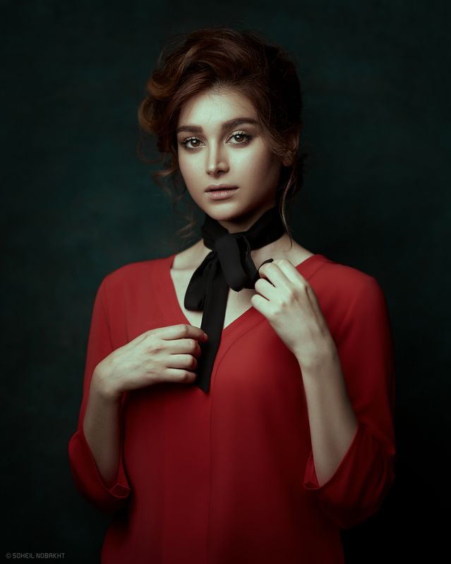 girl,portrait,light,red,moody,retouch,dark,deep,look Moodphoto preview