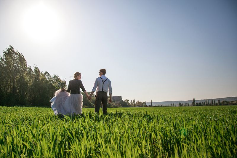 свадьба, крым, свадебный фотограф, любовь, поле, горы, природа, симферополь, бахчисарай,пара, прогулка, весна, фотосессия Дима и Кристинаphoto preview