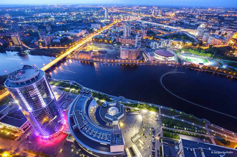 екатеринбург, урал, исеть, ночной город, ельцин центр, набережная Екатеринбургphoto preview