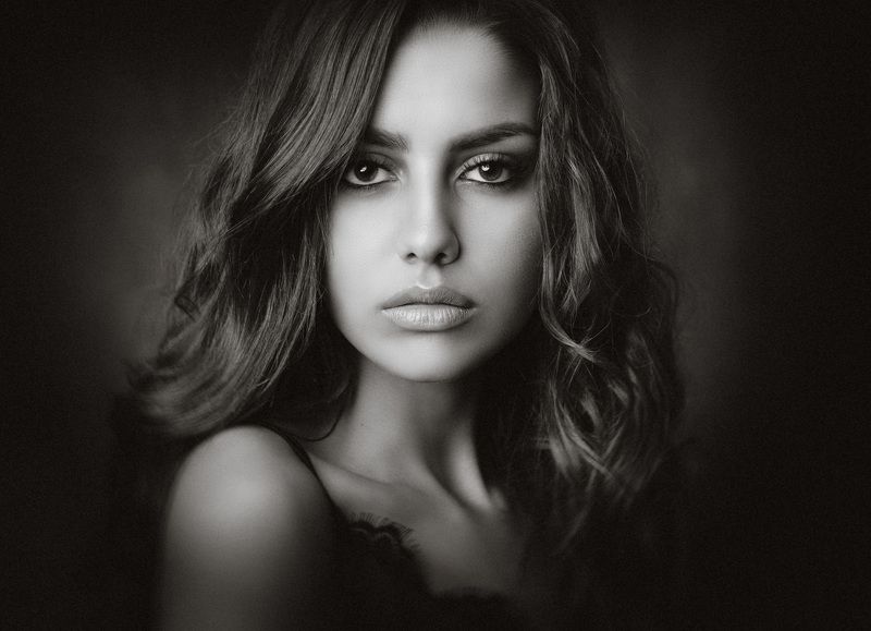 portrait, woman, long hair, fine art portrait, Simonephoto preview