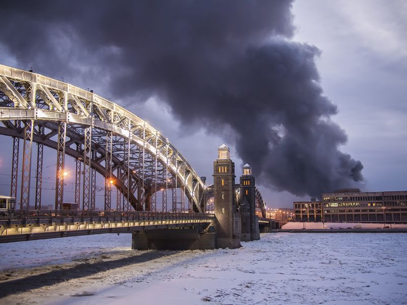 Пожар на том берегу...photo preview