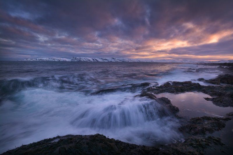 териберка, северный ледовитый океан, баренцево море, пейзаж, пейзажное фото, пейзажная съемка, природа, север, россия, заполярье, кольский полуостров, landscapes, landscape photo, nikon russia, nikon d 7100, travel, фототурывыхожногодня Рассвет у берегов Териберкиphoto preview