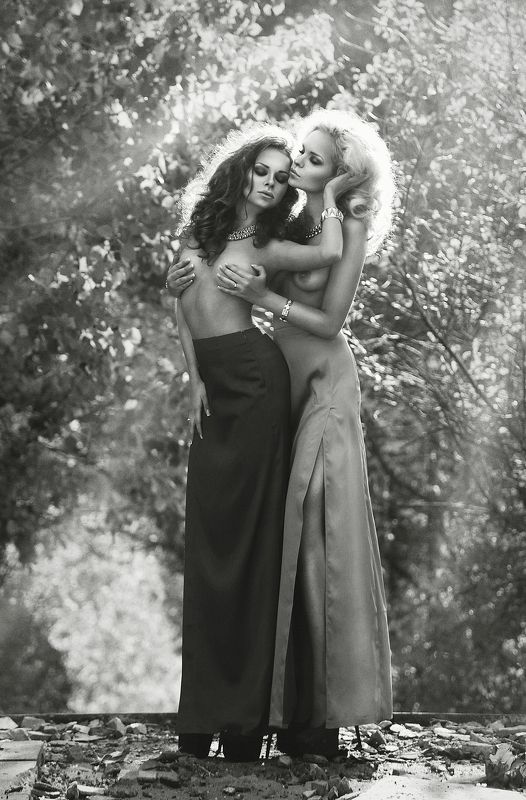 сестры близость единение любовь SISTERS..photo preview