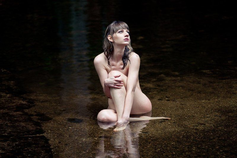 river, wet, woman, lady, dark, light, water Riverphoto preview