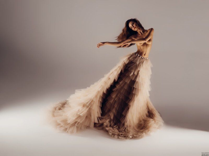 булавина,  ню,  обнаженнаянатура Кристинаphoto preview