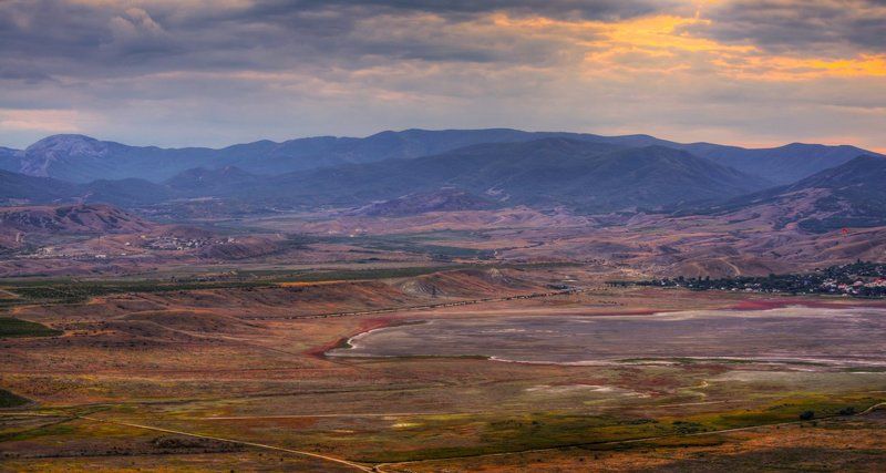 вечер, горы Другая планетаphoto preview