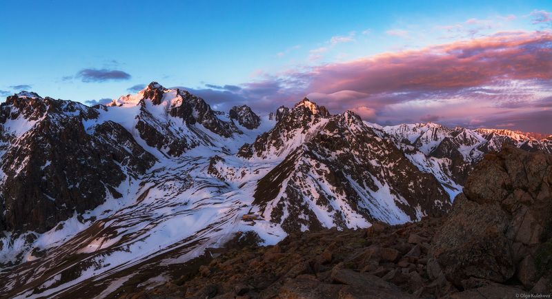 расссвет, горы, заилийский алатау, ледник богдановича Горный рассветphoto preview