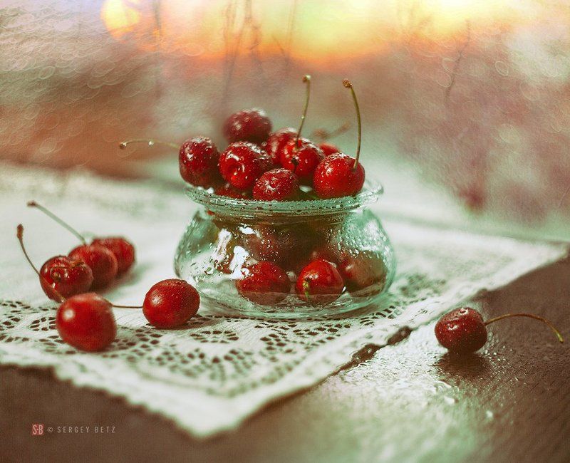 мокрая вишняphoto preview