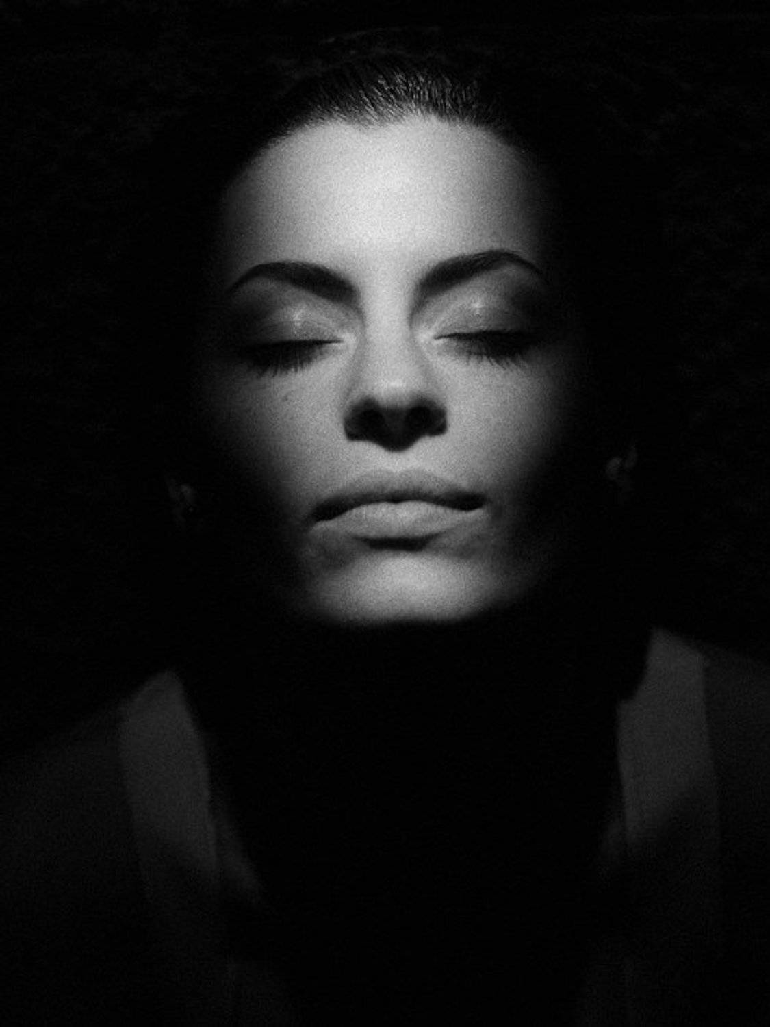 ***. Автор: Alexey Kartashov portrait,b&w, Alexey Kartashov