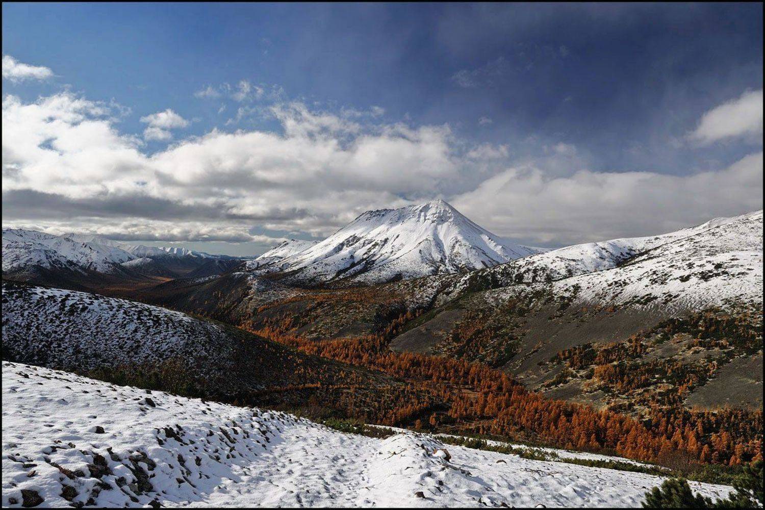 Смена сезона. Автор: Олег горы дэл урэкчэн, магаданская область, Олег