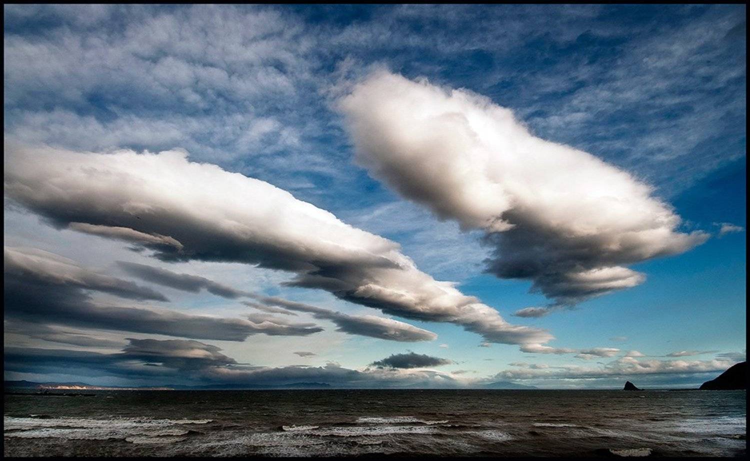 Два ветра. Автор: Олег магадан, бухта, гертнера, старая, весёлая, Олег