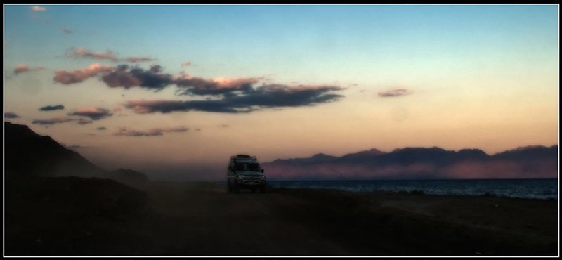 автомобиль, машина, египет, дахаб, небо, облака На закате...photo preview