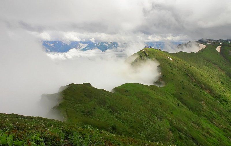 ЕМУ ВИДНЕЙphoto preview