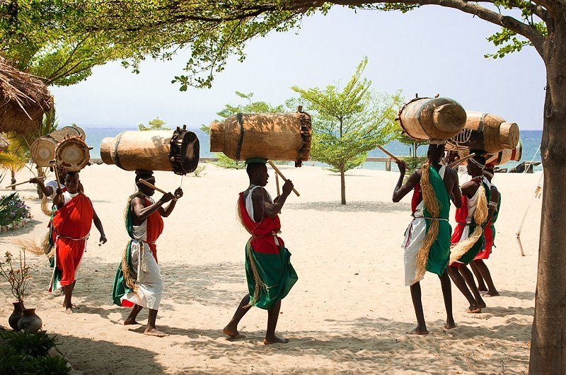 Бурундийские барабанщикиphoto preview