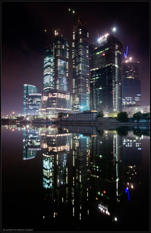 зеркало городаphoto preview