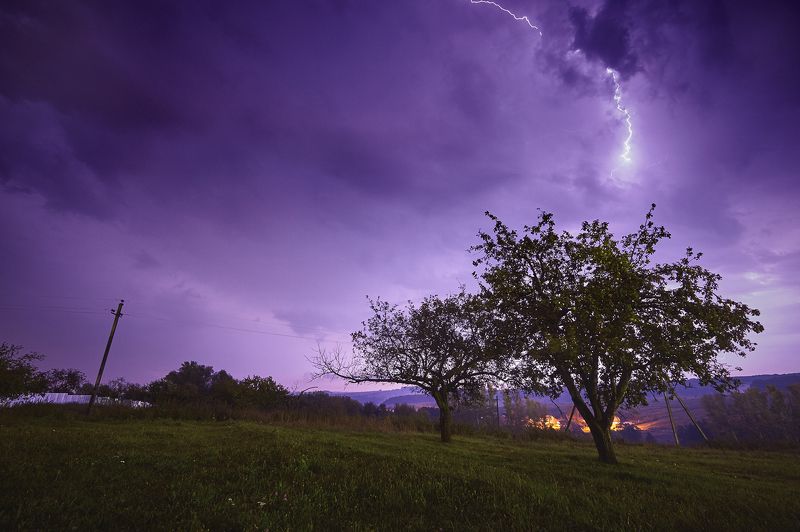 Гроза над деревнейphoto preview