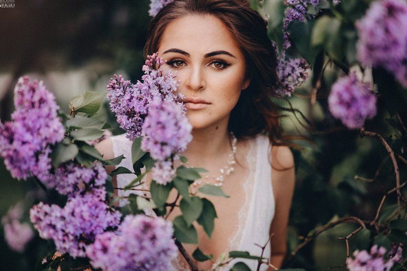 портрет,  сирень,  булавина Марияphoto preview