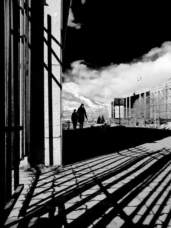 город тени люди из серии \