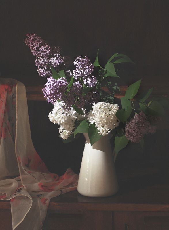 натюрморт, весна, сирень, still life С сиреньюphoto preview