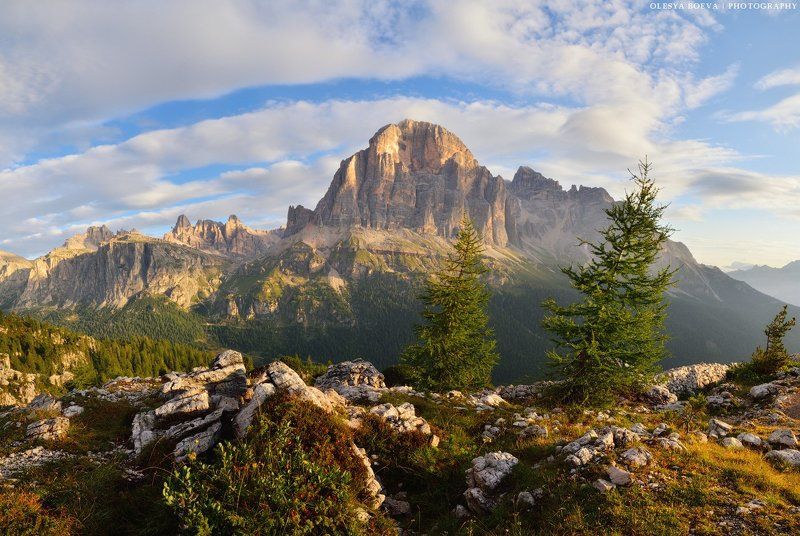 italy, dolomites, tofana Утро в Доломитовых Альпахphoto preview