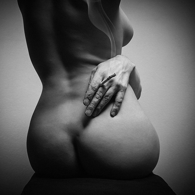 nude, woman, monochrome, body, sensuality, femininity, sexuality, back,cigarette, smoke photo preview