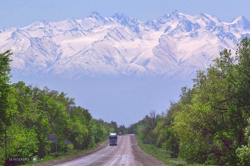 Парящие горыphoto preview