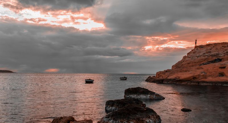 А на небе, всегда о море говорятphoto preview