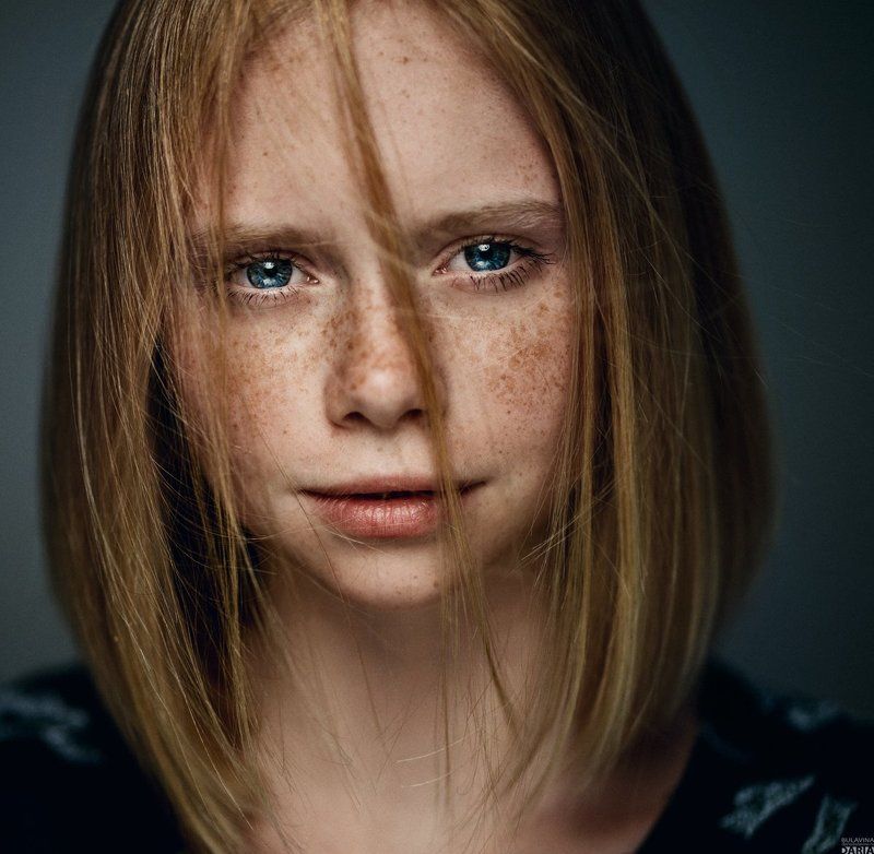 булавина,  портрет Полинаphoto preview