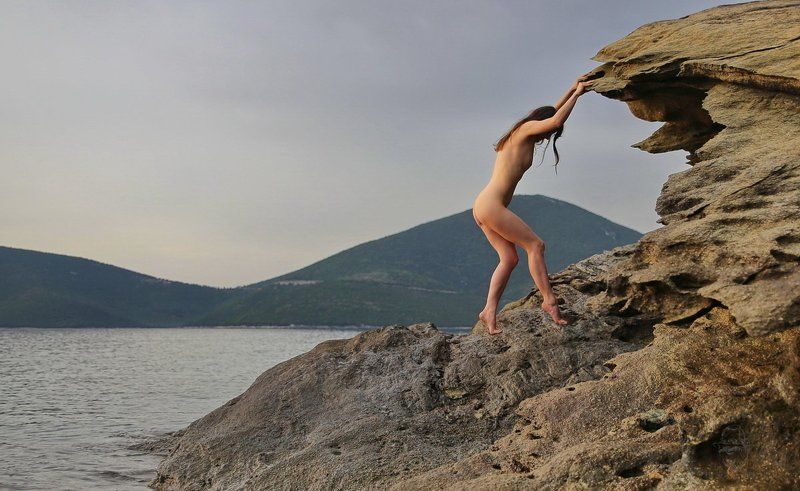 girl, nude, rock, sea, greece Zerrungphoto preview