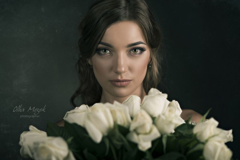 портрет, девушка, глаза, взгляд, студия, ПОлтава, фотосессия в ПОлтаве, фотограф в Полтаве Еленаphoto preview