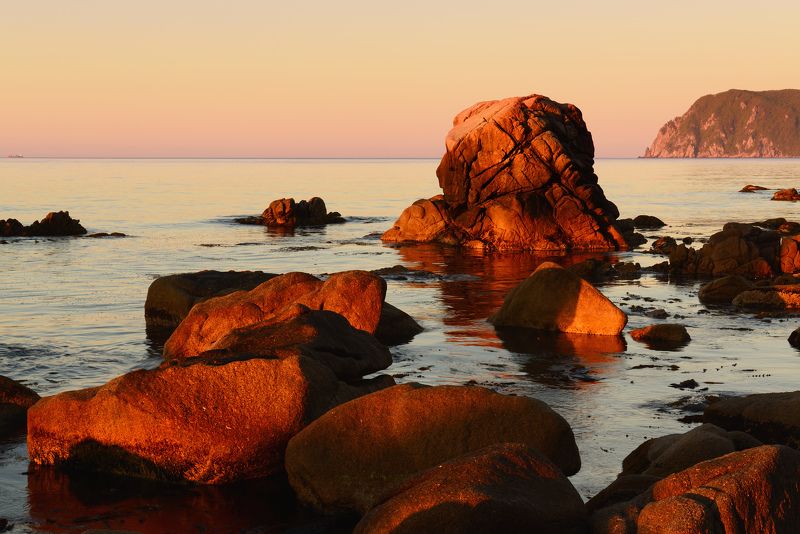 На берегу Японского моря...photo preview