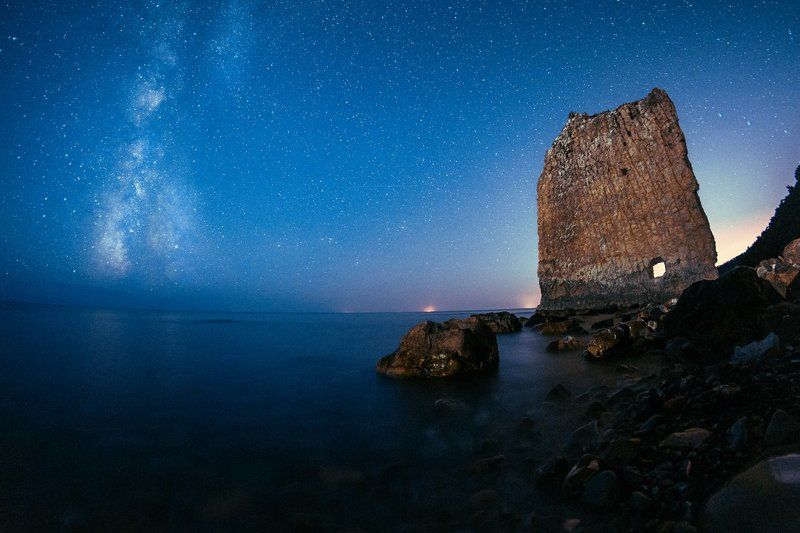ночь, млечный путь, море Скала Парусphoto preview