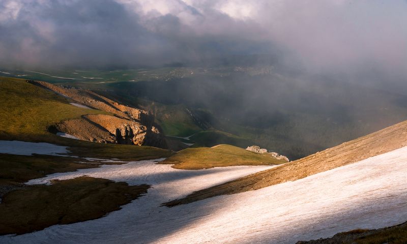 про туманные Лаго-Накиphoto preview