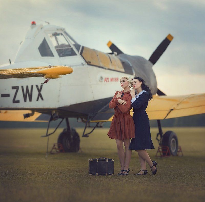 Waiting ...photo preview