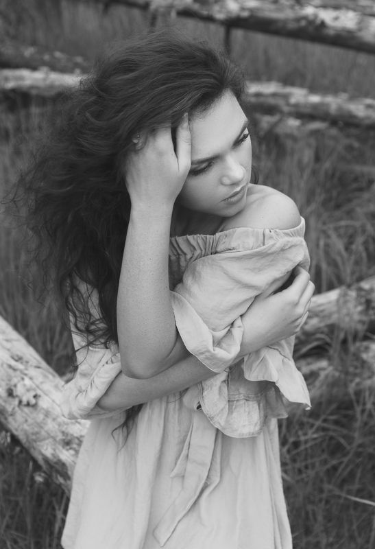 девушка, портрет, черно-белый photo preview