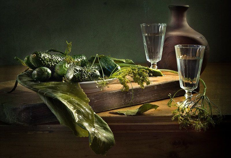 Зарисовка с малосольными огурчикамиphoto preview