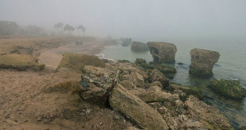 Руины старой батареи. Лиепая.photo preview