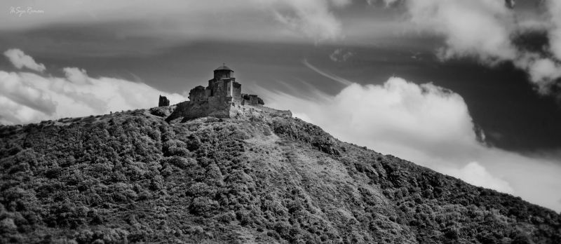 храм, церковь, монастырь, гора Джвари ...photo preview