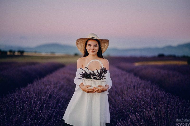 лавандовое поле,  лаванда,  портрет, сашаспилберг,  прованс, франция Александраphoto preview