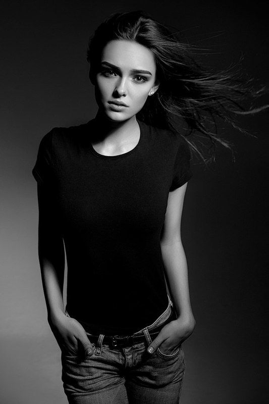 girl, model, portrait, light, eyes, emotion, hair, beauty, девушка, модель, свет, контраст, глаза, взгляд, эмоции, красота Iraphoto preview