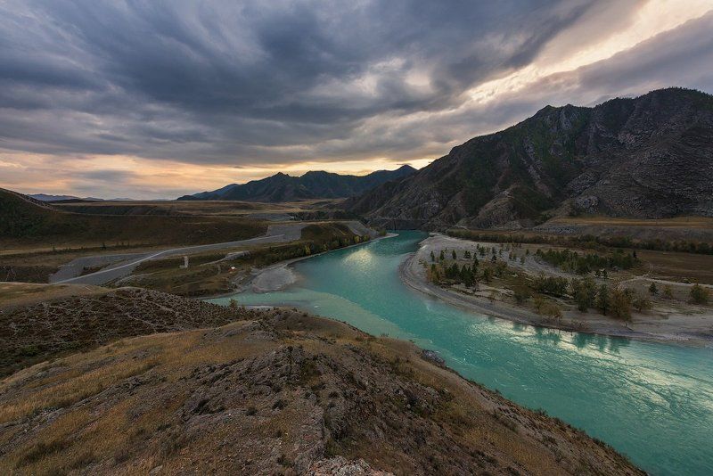 Вечером хмурые тучи гуляли...photo preview