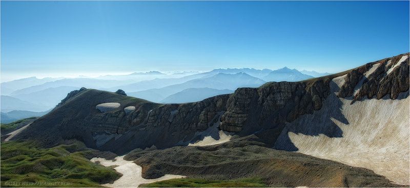 Древние кости Землиphoto preview