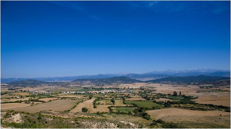 Под синим небом Испанииphoto preview