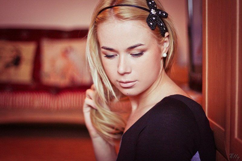 Читая всё во взгляде..photo preview